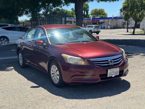 Used 2011 Honda Accord LX image 5