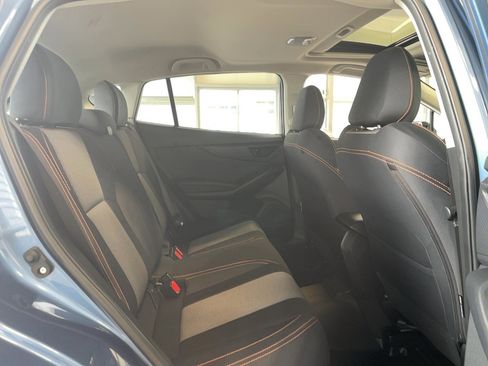 Used 2021 Subaru Crosstrek 2.0i Premium w/ Moonroof Package image 21