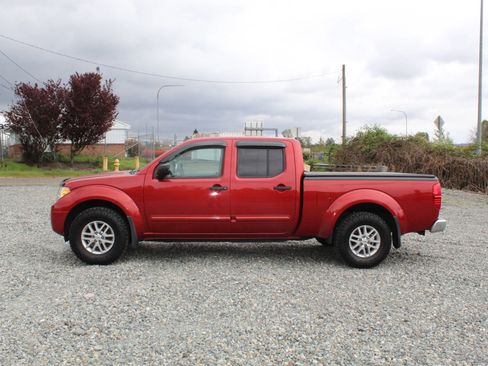 Used 2016 Nissan Frontier SV AWD/4WD image 4