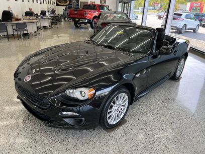 Used 2018 FIAT 124 Spider Classica w/ Technology Group