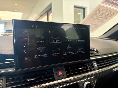 Used 2021 Audi S4 Premium Plus w/ Premium Plus Package AWD/4WD image 17