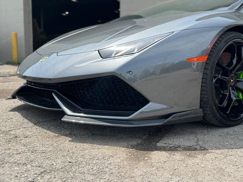 Used 2017 Lamborghini Huracan LP 610-4 AWD/4WD image 4