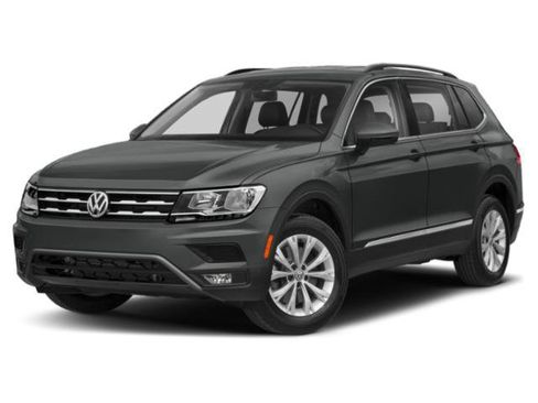 Used 2021 Volkswagen Tiguan SE FWD image 1