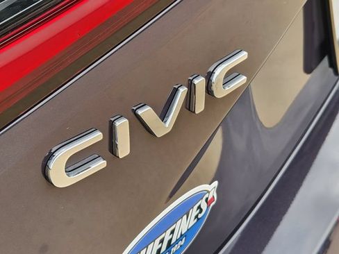 Used 2024 Honda Civic Sport Touring image 11
