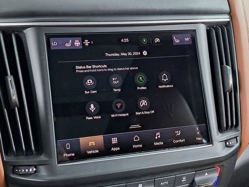 Used 2021 Maserati Levante S GranSport image 31