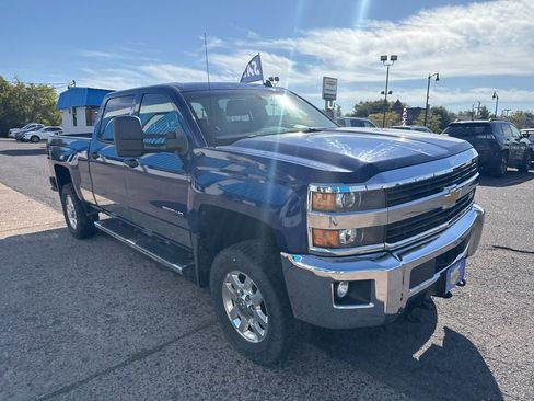 Used 2015 Chevrolet Silverado 2500 LT w/ Z71 Package, Off-Road image 4