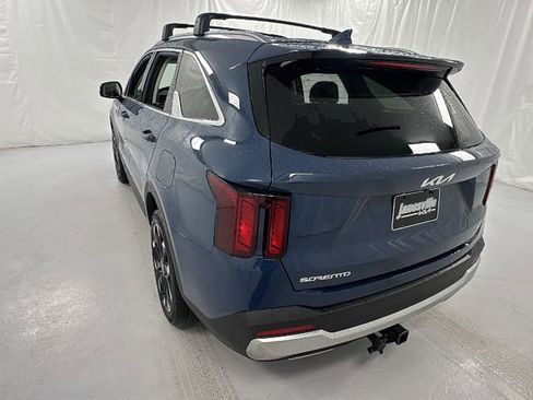New 2026 Kia Sorento EX AWD/4WD image 5