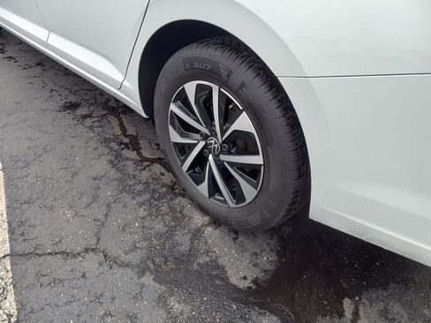 Used 2025 Volkswagen Jetta S FWD image 10