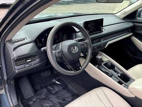 Used 2024 Honda Accord EX image 13