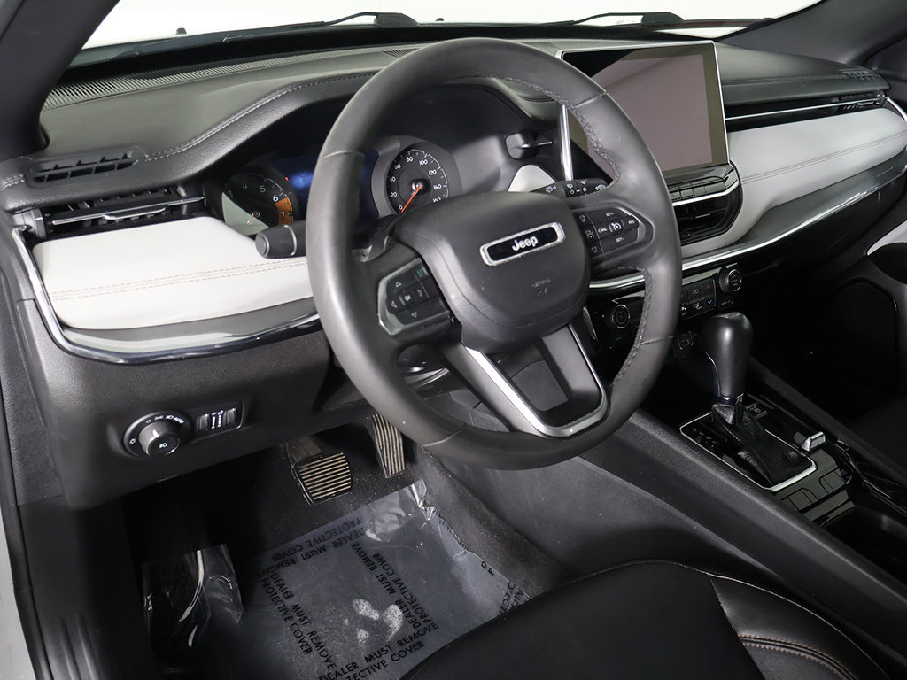 Used 2023 Jeep Compass Limited AWD/4WD image 26