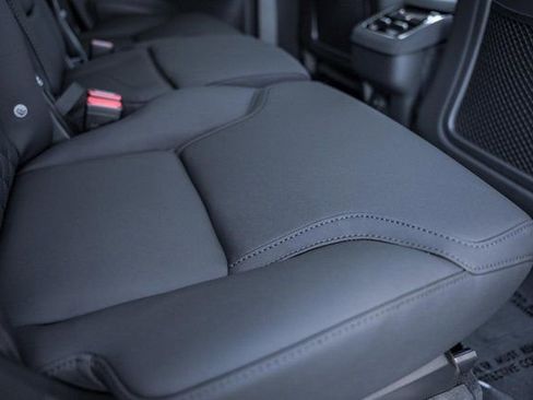 New 2026 Volvo XC90 B6 Plus w/ Protection Package Premier image 29