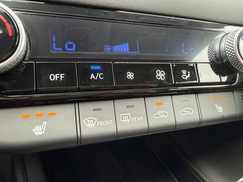 New 2026 Hyundai Elantra Limited FWD image 27