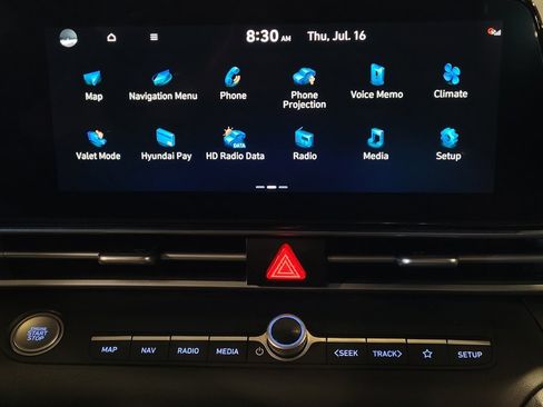 Used 2023 Hyundai Elantra SEL w/ Convenience Package FWD image 25