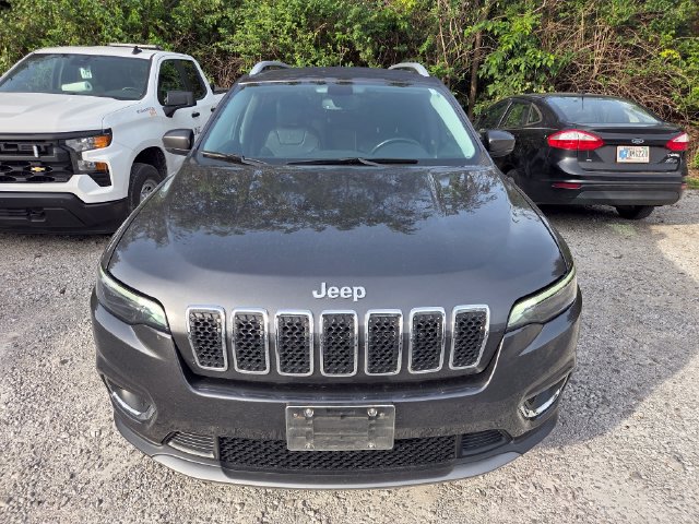 Used 2019 Jeep Cherokee Limited AWD/4WD image 2