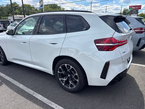 Used 2025 BMW X3 xDrive30i AWD/4WD image 6