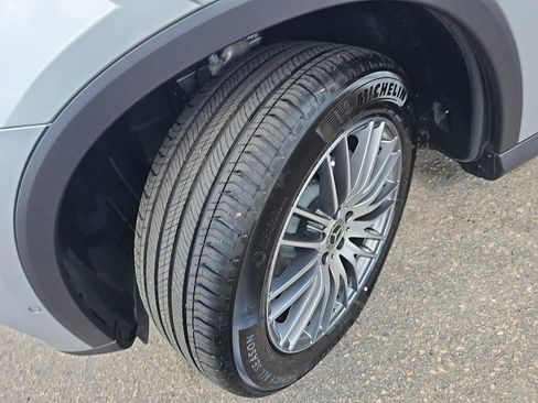 New 2026 Mercedes-Benz GLC 300 image 34