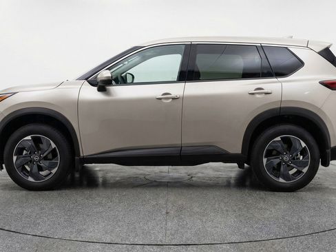 Used 2025 Nissan Rogue SV AWD/4WD image 5