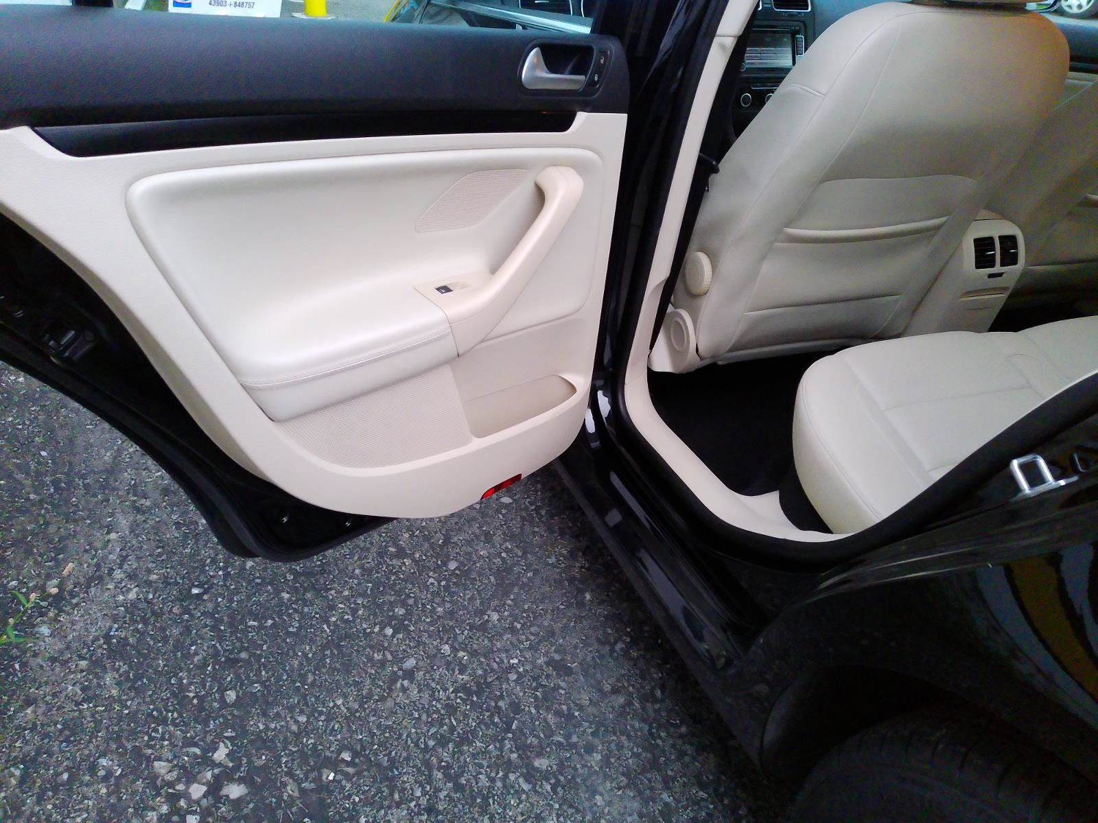 Used 2014 Volkswagen Jetta TDI FWD image 30