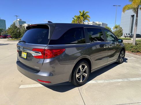Used 2019 Honda Odyssey Touring image 3