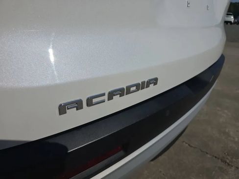 Used 2017 GMC Acadia SLT FWD image 11