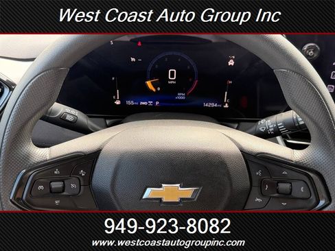 Used 2025 Chevrolet TrailBlazer LT image 16