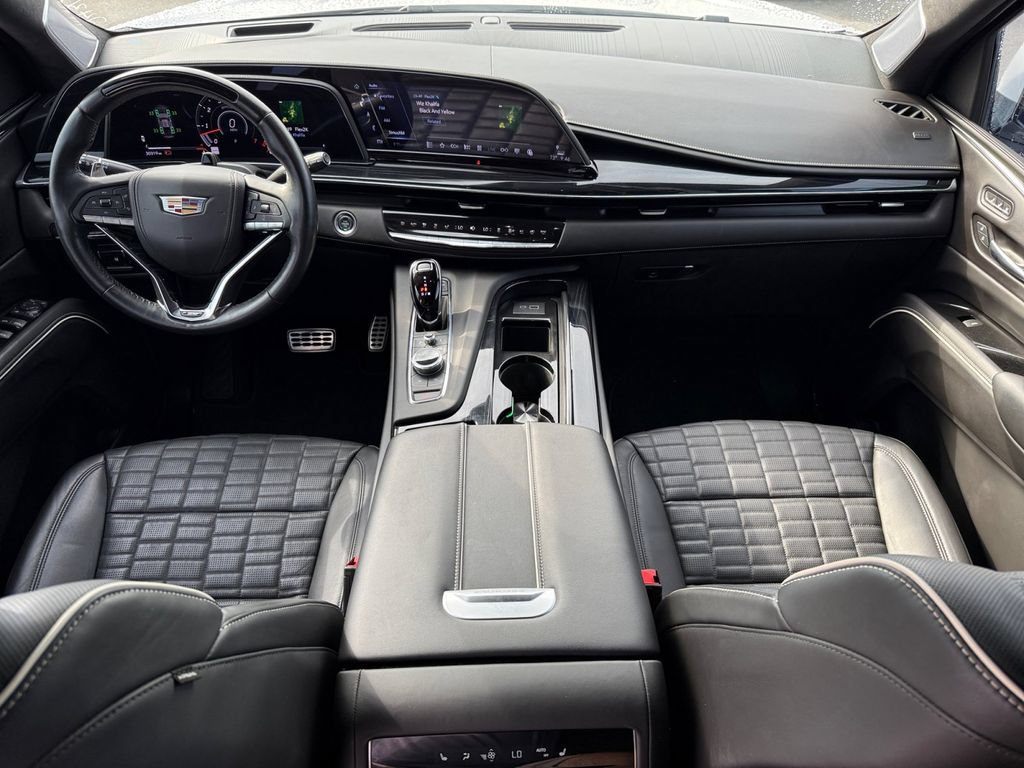 Used 2024 Cadillac Escalade V AWD/4WD image 12