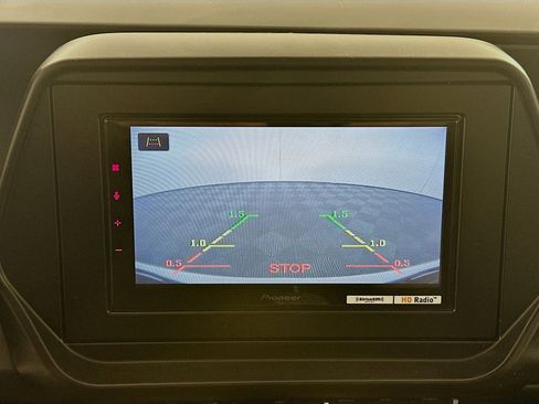 Used 2022 Chevrolet Camaro LT image 19