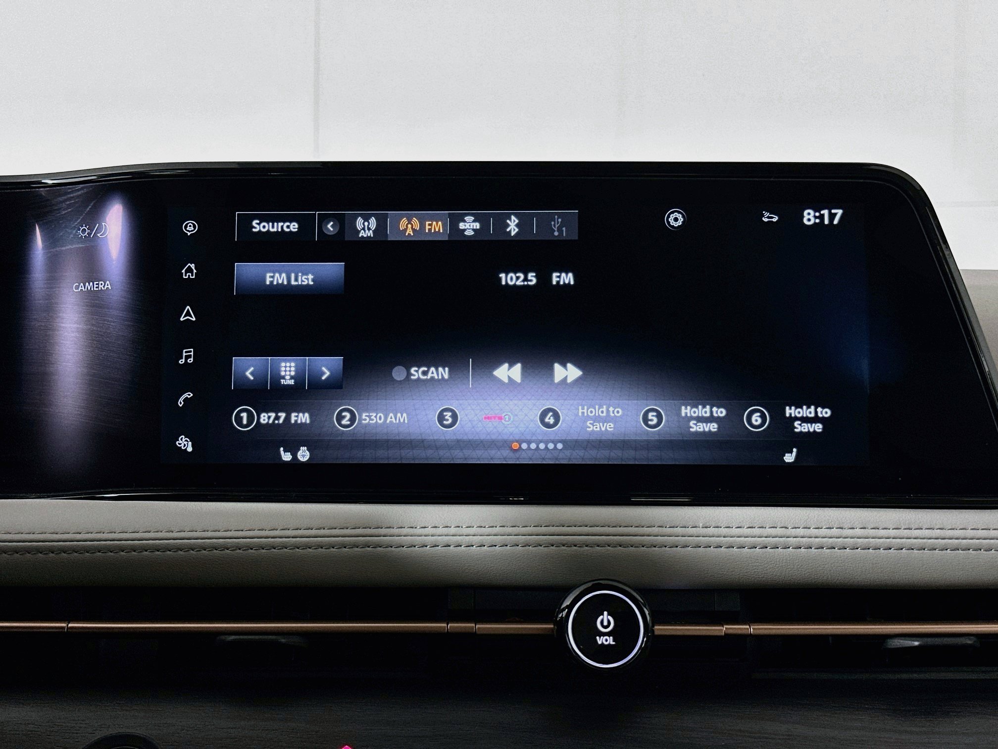 Used 2023 Nissan Ariya AWD image 21