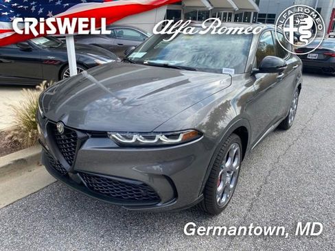 New 2024 Alfa Romeo Tonale Veloce image 2