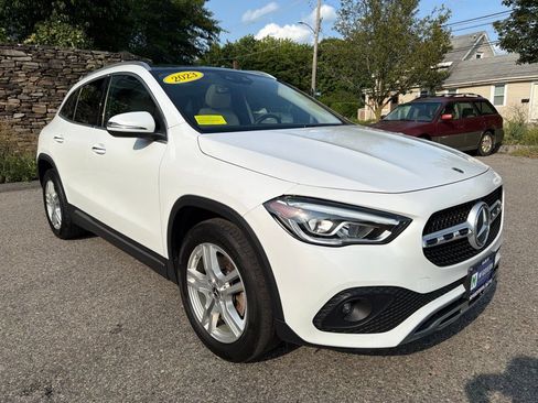 Used 2023 Mercedes-Benz GLA 250 4MATIC image 9