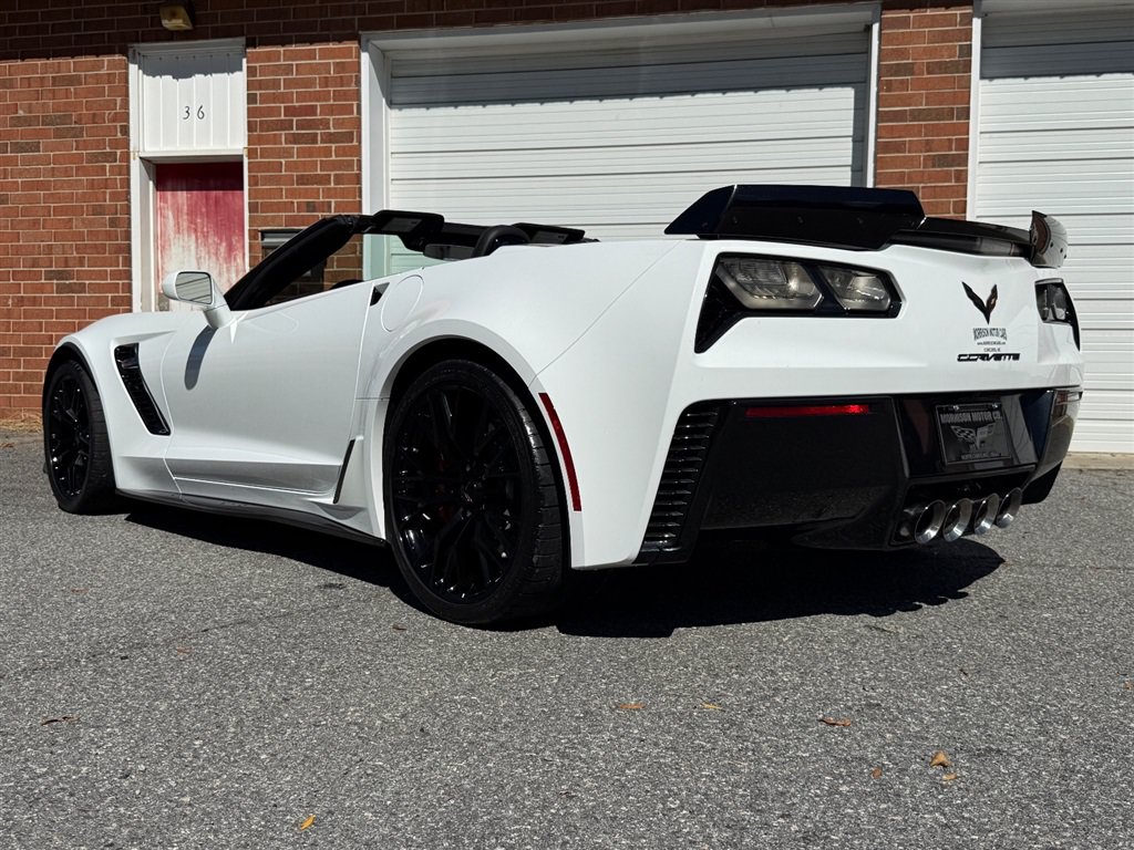 Used 2019 Chevrolet Corvette Z06 RWD image 23