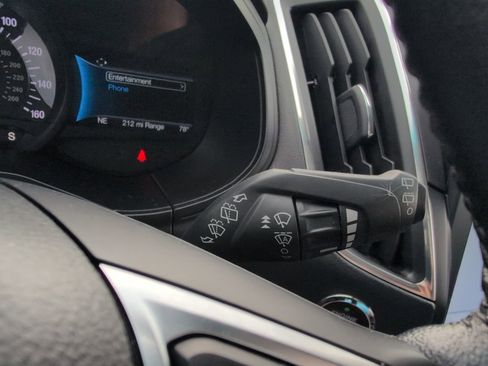 Used 2022 Ford Edge Titanium image 26