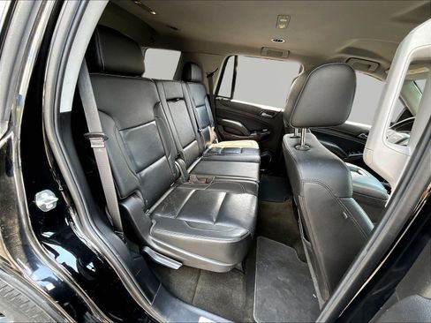 Used 2018 GMC Yukon SLT AWD/4WD image 25