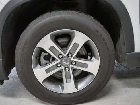 Used 2024 Honda Pilot EX-L image 15