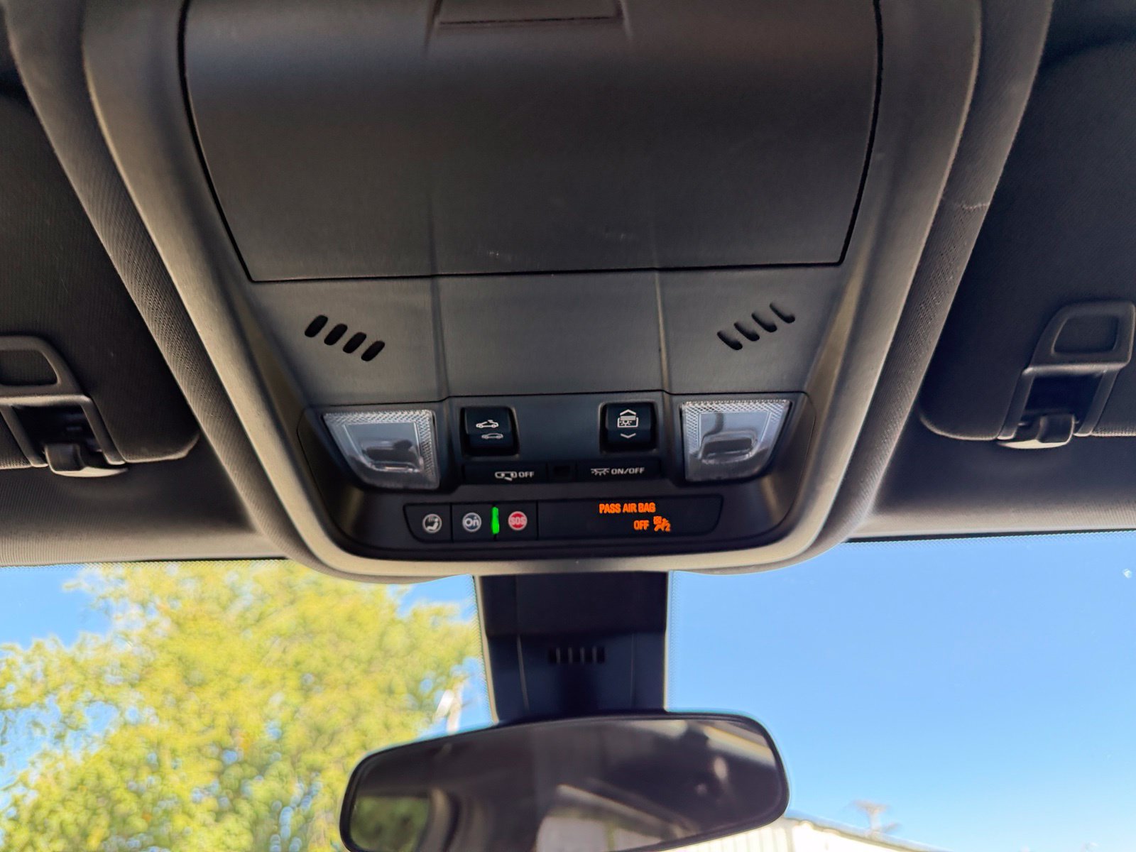 Used 2023 Chevrolet Equinox RS AWD/4WD image 21