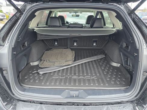 Used 2021 Subaru Outback Limited w/ Popular Package #2 image 11