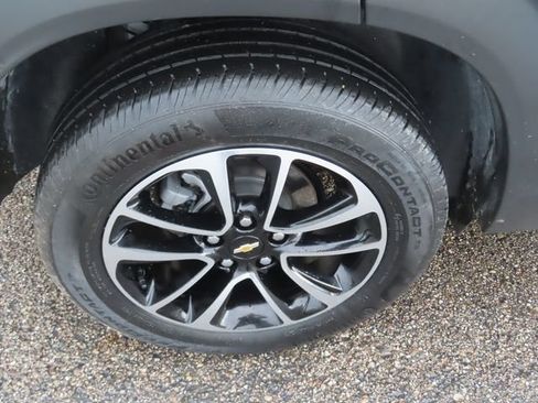 Certified 2024 Chevrolet TrailBlazer LT AWD/4WD image 12