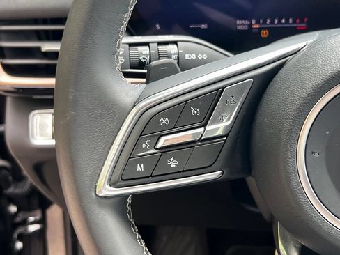 Certified 2025 Buick Envision Sport Touring AWD/4WD image 18