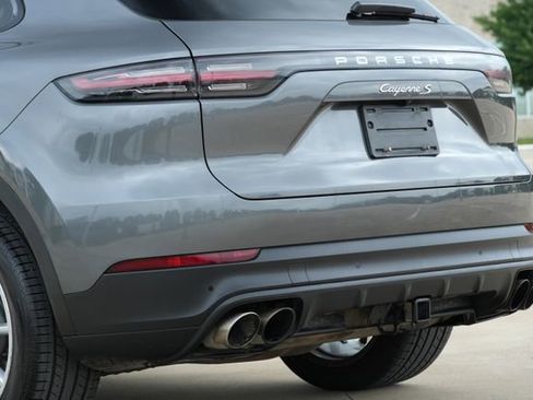 Used 2019 Porsche Cayenne S AWD/4WD image 18
