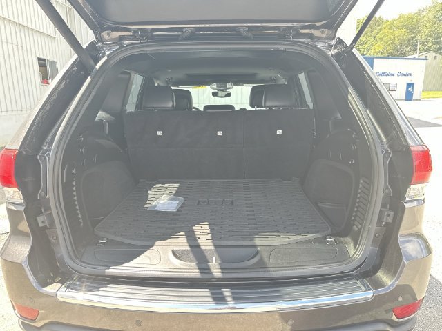 Used 2021 Jeep Grand Cherokee Limited w/ Premium Lighting Group AWD/4WD image 24