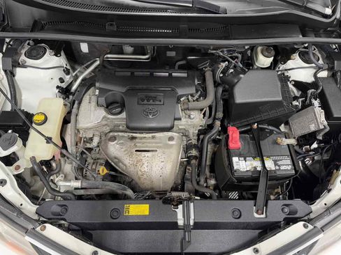 Used 2014 Toyota RAV4 XLE image 25