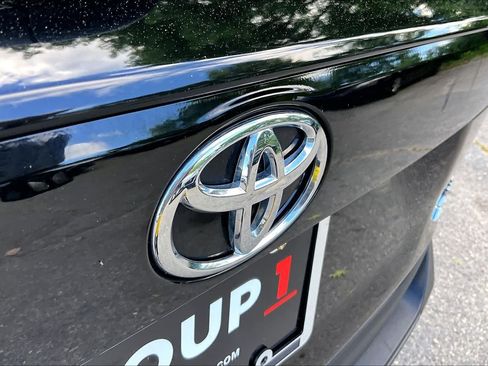 Certified 2021 Toyota RAV4 XLE w/ Convenience Package AWD/4WD image 30
