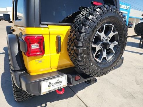 Used 2021 Jeep Wrangler Unlimited Rubicon AWD/4WD image 15