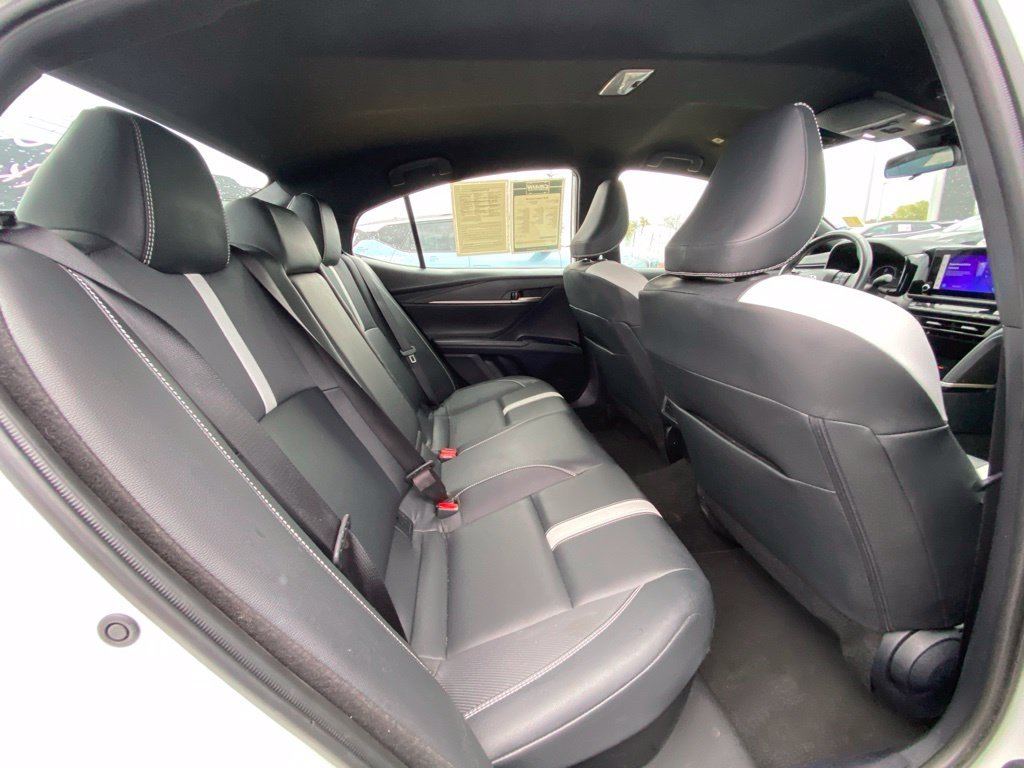 Used 2025 Toyota Camry SE FWD image 24