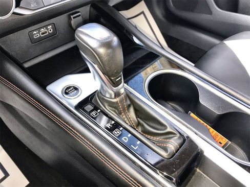 Used 2024 Nissan Altima 2.5 SR image 19