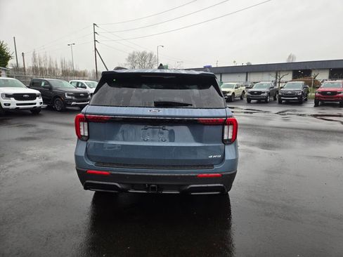 New 2026 Ford Explorer ST-Line w/ ST-Line Street Pack AWD/4WD image 6