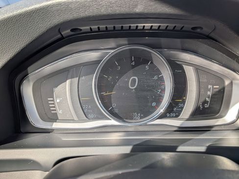 Used 2018 Volvo S60 T5 Dynamic w/ Vision Package image 24