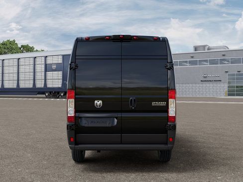 New 2026 RAM ProMaster 2500 w/ Quick Order Package 22G SLT FWD image 7