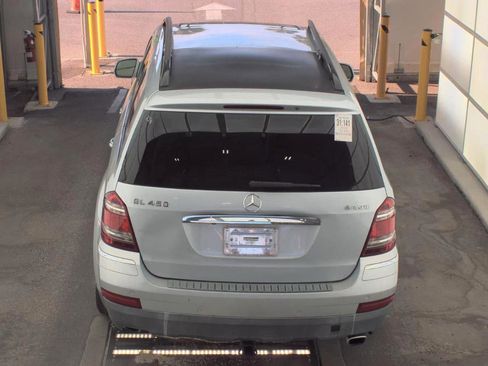 Used 2009 Mercedes-Benz GL 450 4MATIC image 5