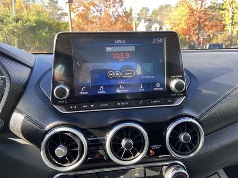 Used 2024 Nissan Sentra SV image 19